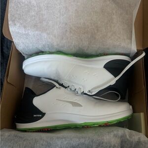 Like New Puma Men's White and Black Golf Shoes with Green Soles